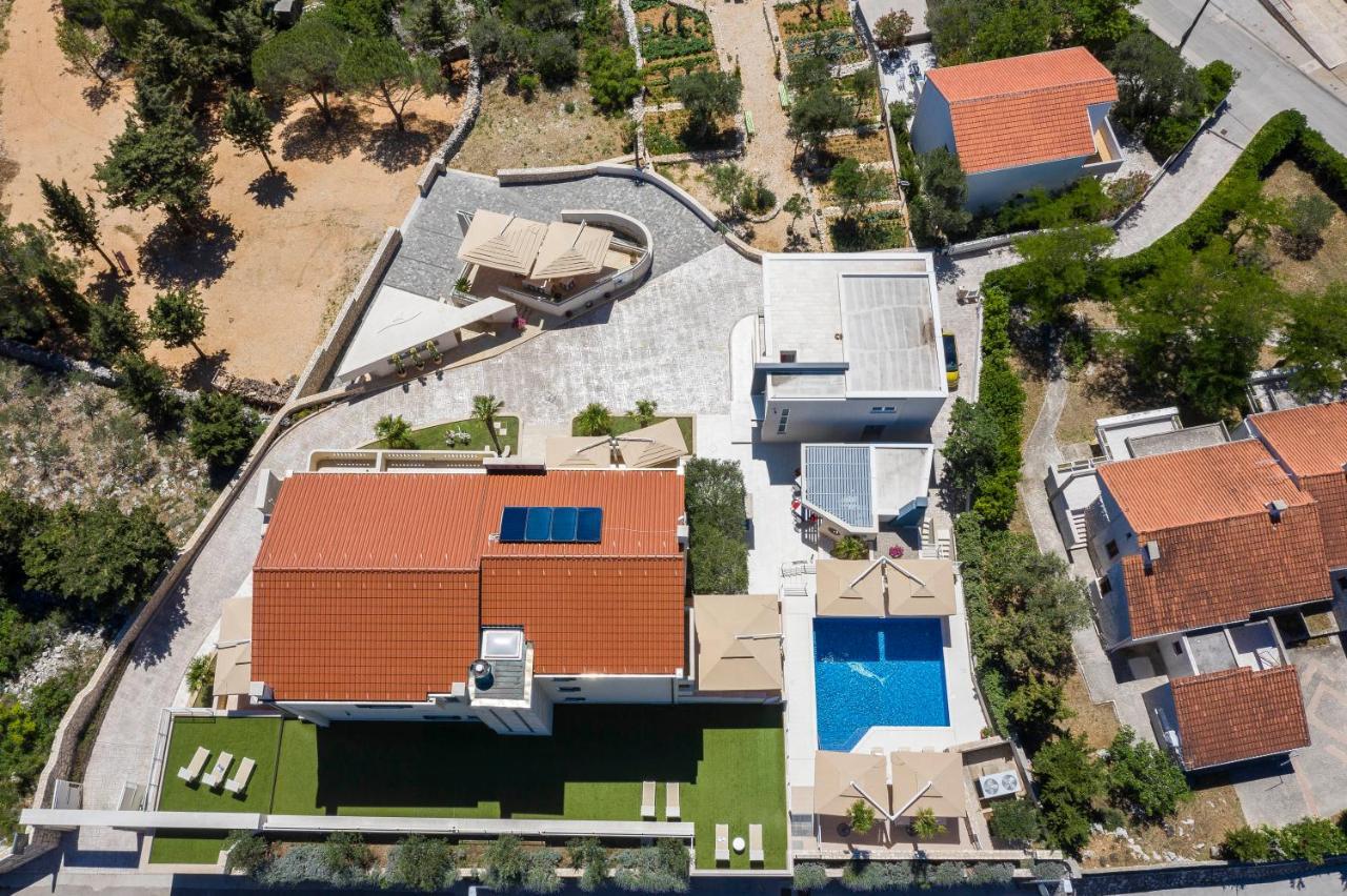 Pool Terrace Sea View Sarkic Apartment Novalja Luaran gambar